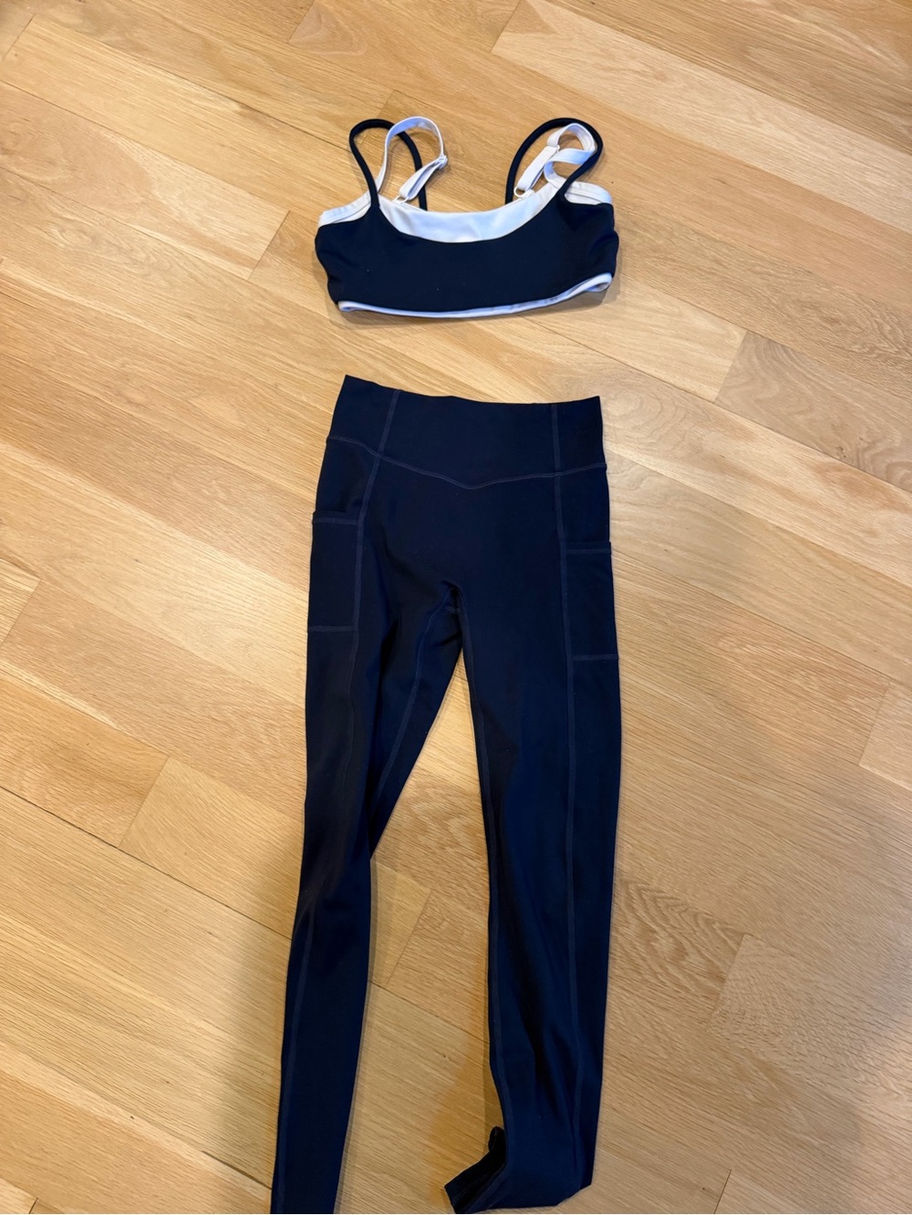 FORM double layer workout set